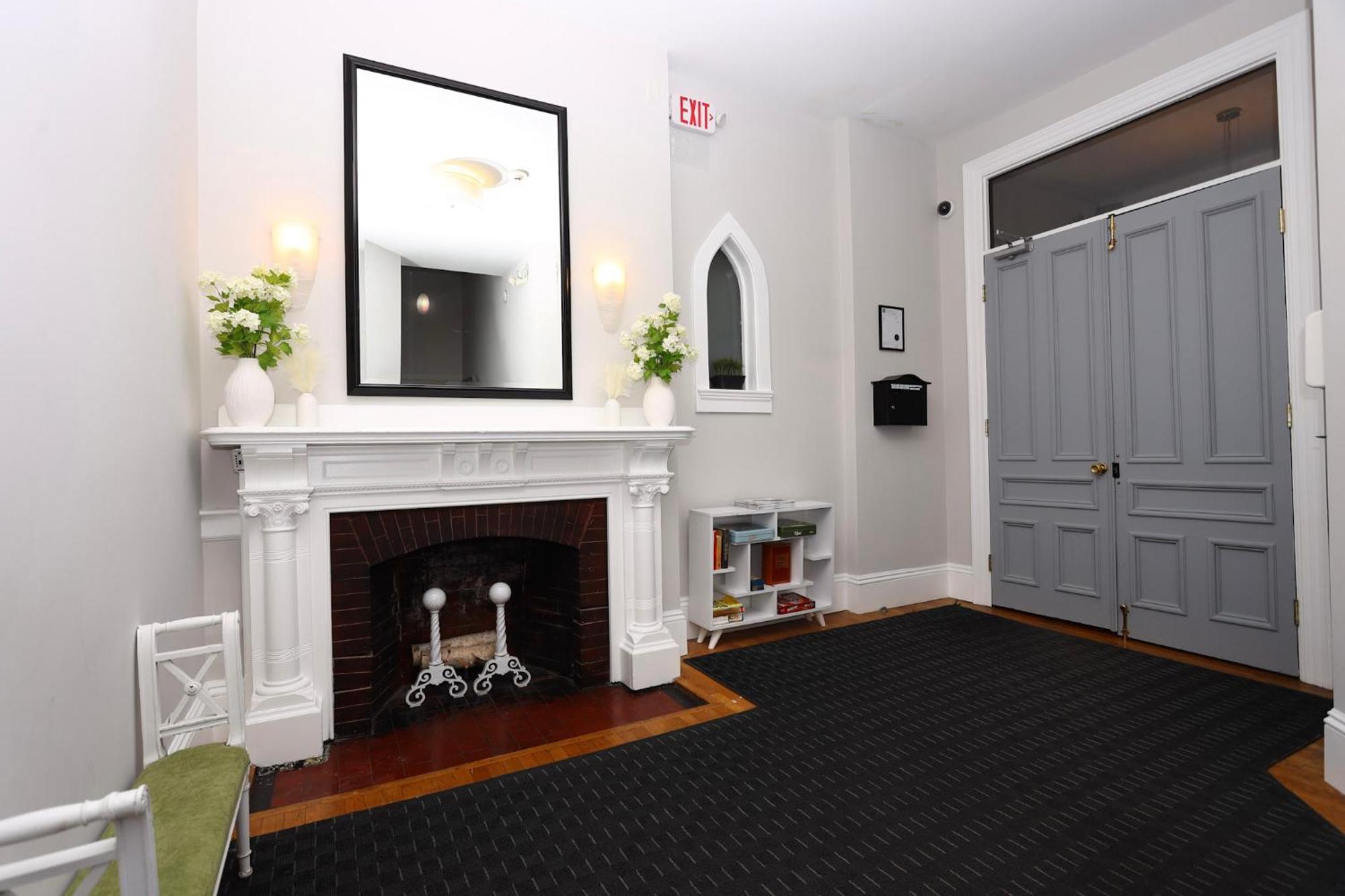 Stylish Newbury Street Studio, #4 Boston Esterno foto